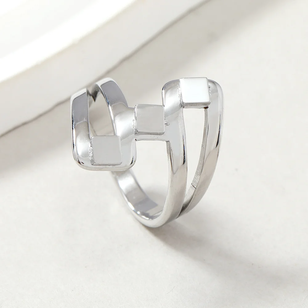 Vintage Ins Style Creative Handmade Stainless Steel Rings Irregular Wave Smooth Engagement Jewelry for Women Gift