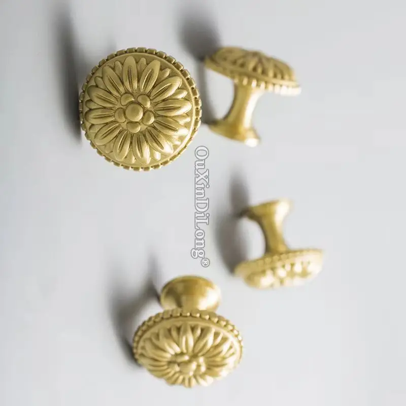 

Beauty 10PCS European Solid Brass Furniture Pulls Handles Drawer Knobs Cupboard Wardrobe Dresser TV Wine Cabinet Pulls Knobs