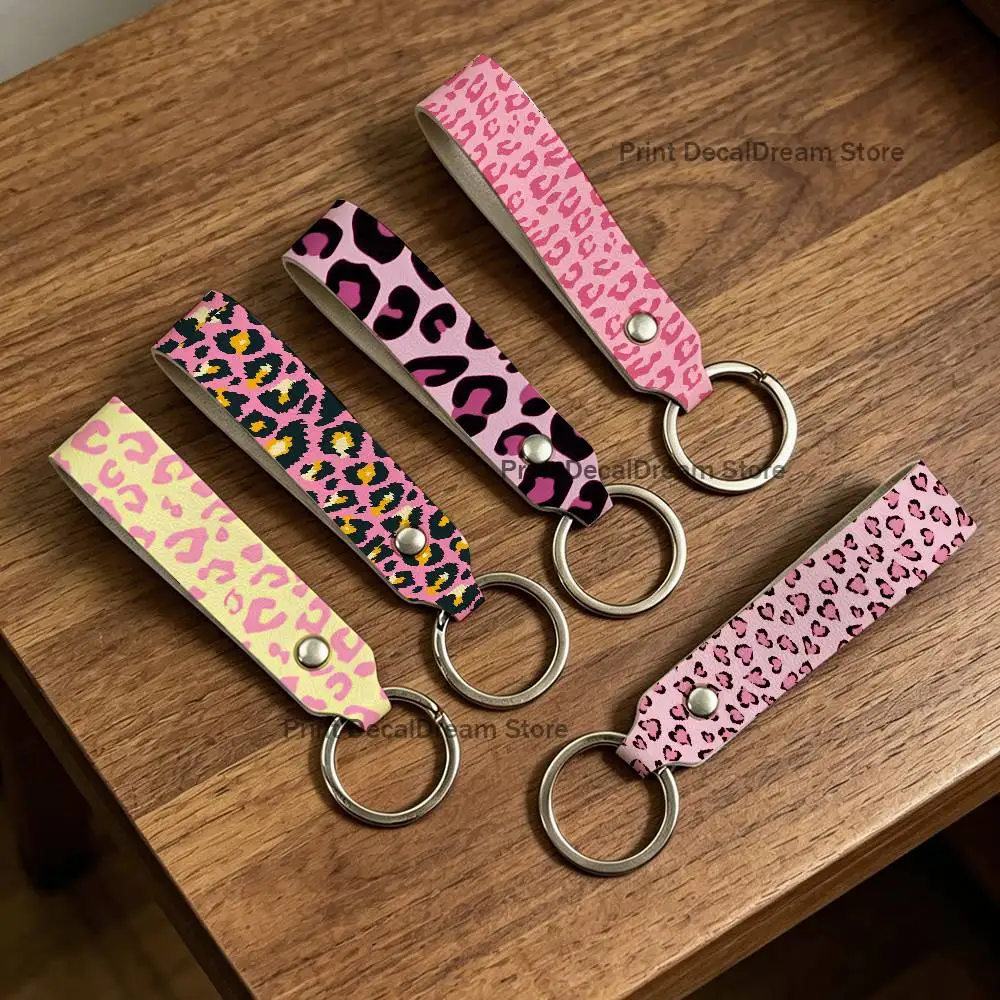 

Leopard Pink Tiger Cool Car Key Chain Women Men Delicate Leather Pendant High-end Keychain Lovely Leather Rope Key Holder