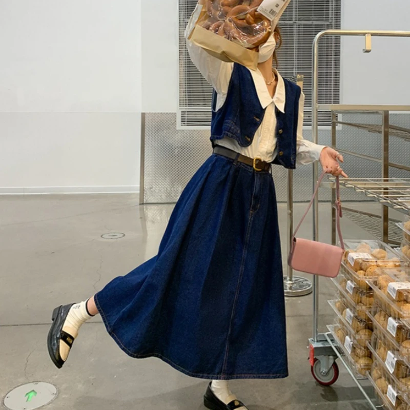 طقم مكون من قطعتين على الطراز الفرنسي لخريف 2025 تصميم جديد سترة جينز قصيرة الصدر واحدة + نصف تنورة #6