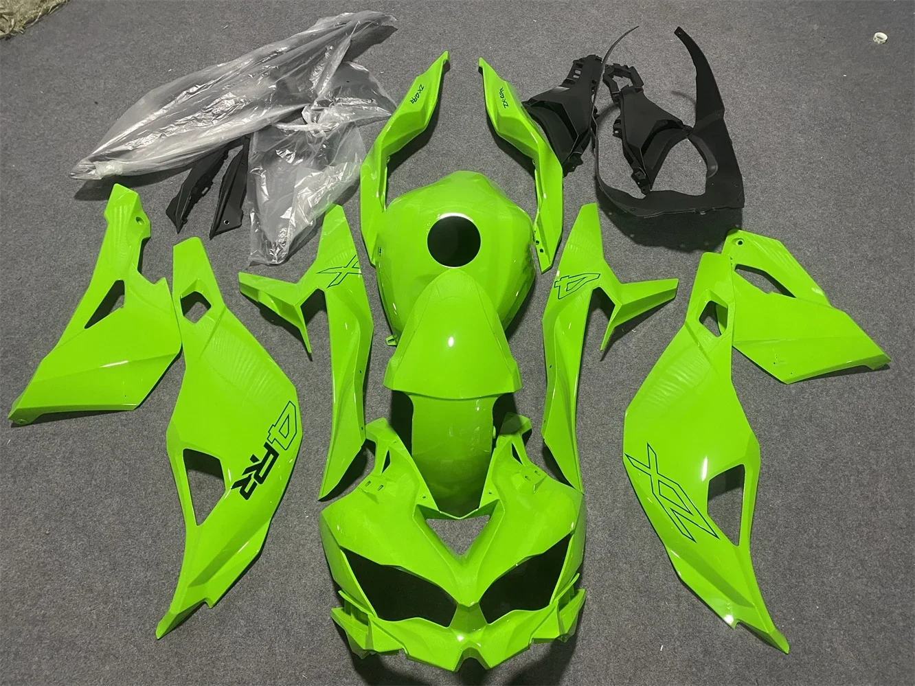 Motorcycle fairing suitable with ZX-25R ZX-4R 2020 2021 2022 2023 years -25R ZX-4RR 20-23 body fairing green housing