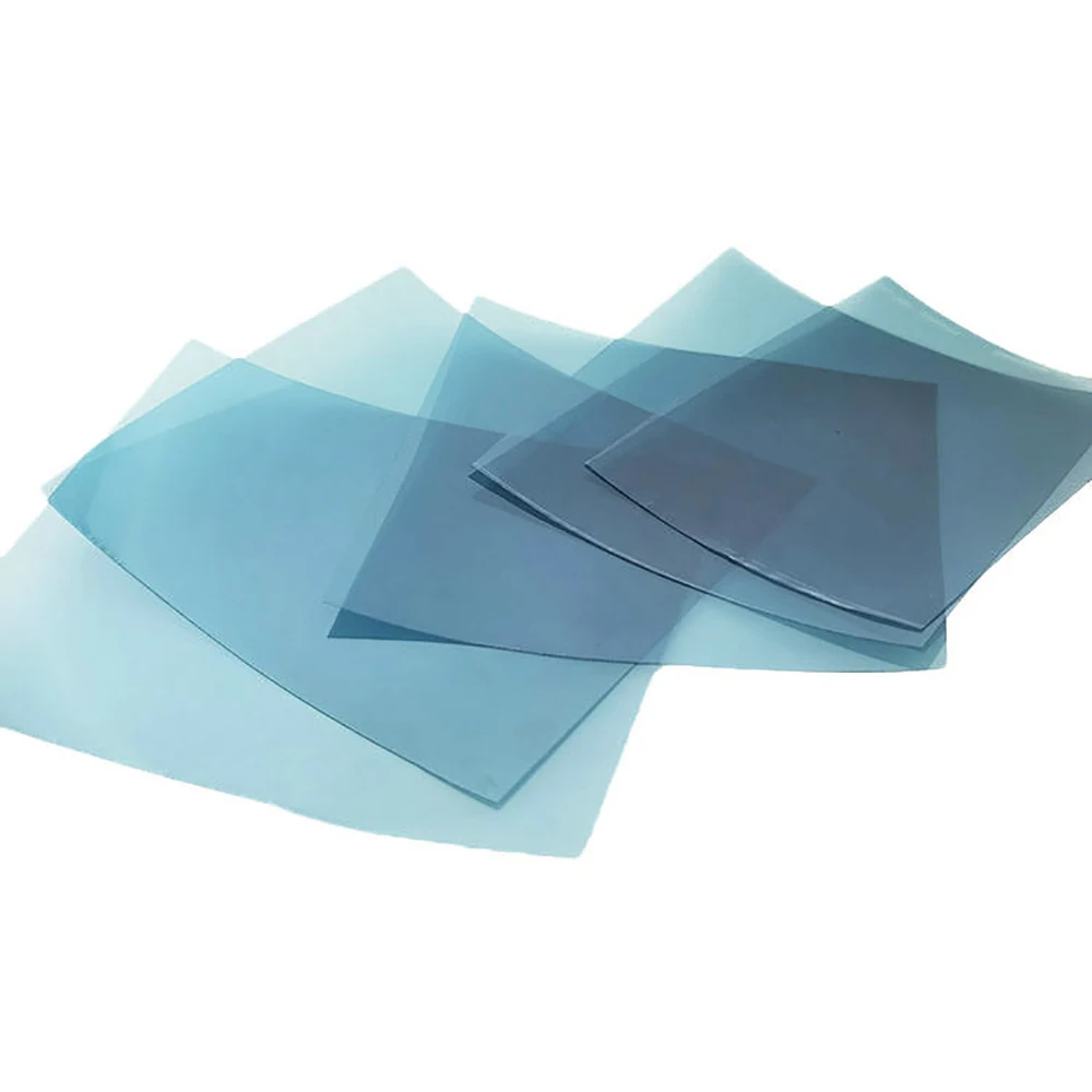 Pellicola di sicurezza laser a colori azzurri Foglio in policarbonato di grado ottico da 1064 nm per protezione laser