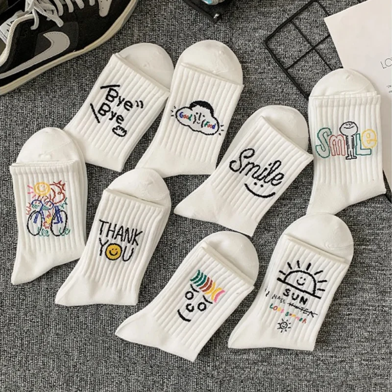 2/3/5/8 คู่ผู้ชายผู้หญิงสีขาวถุงเท้ากลางลูกวัว Moisture-Wicking Anti กลิ่น Casual กีฬาบาสเกตบอล Retro Arch สนับสนุนถุงเท้า