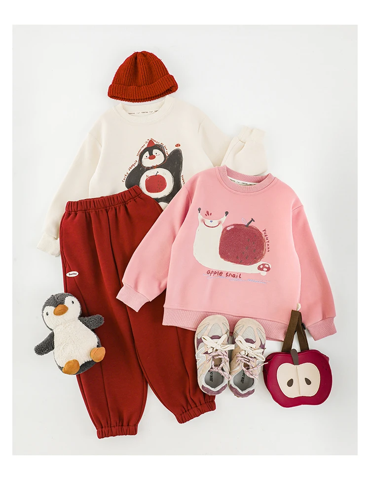 سترة شتوية بقلنسوة كبيرة الحجم للفتيات لعام 2025 بلوفر شتوي مبطن بطباعة جرافيك ملابس لعب دافئة لعمر 1 إلى 7 سنوات #3