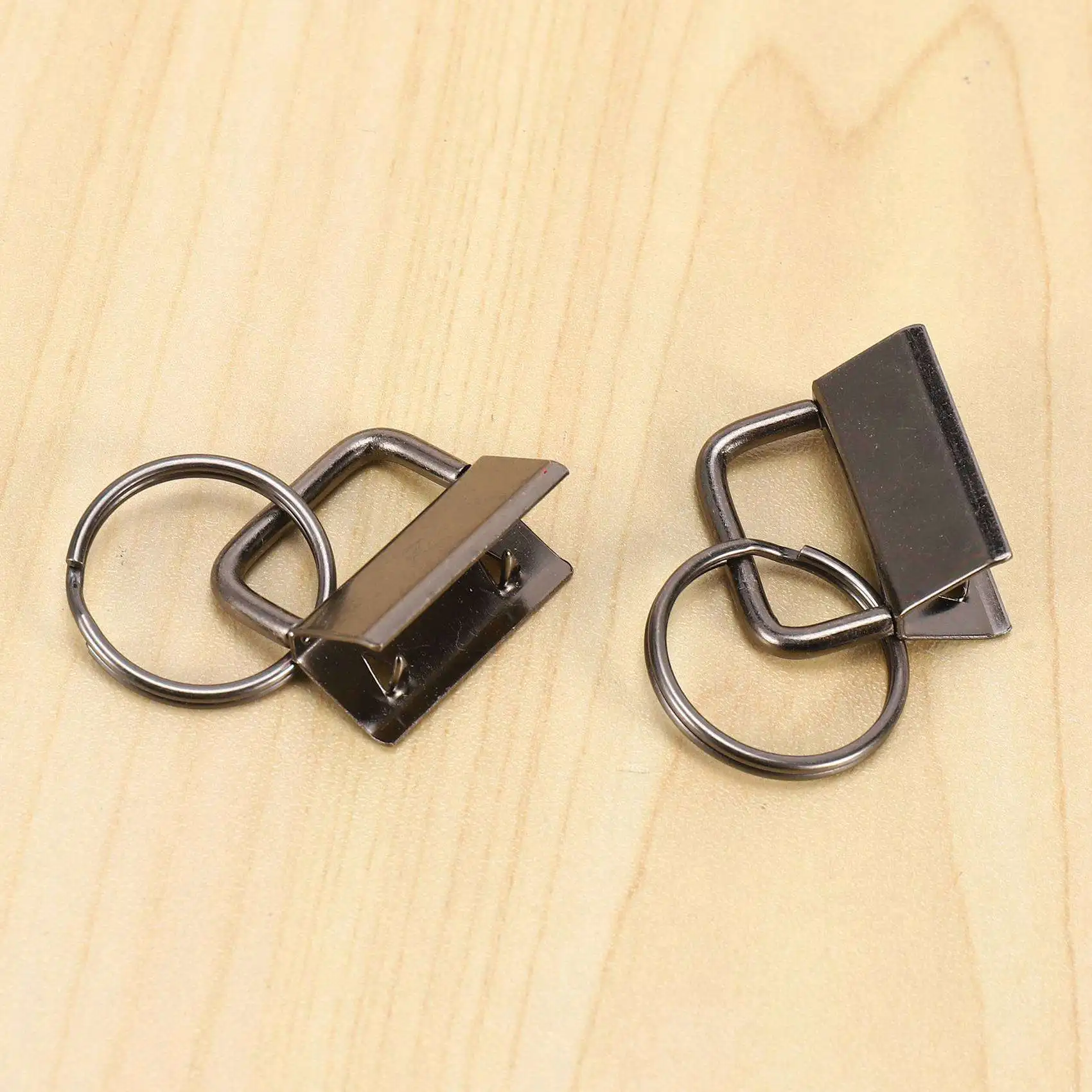 A69E200 PCS Wristlet Hardware, 1 Inch Key Fob Hardware For Keychain, Key Lanyard And Key Chain Making Hardware Supplies