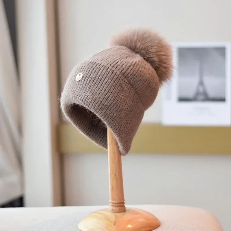 2024 Fox Fur Pompom Woman Winter Hats Outdoor Thick Warm Mink Angola Fur Beanie Knitted Wool Hats Fashion Cap Women Bonnet