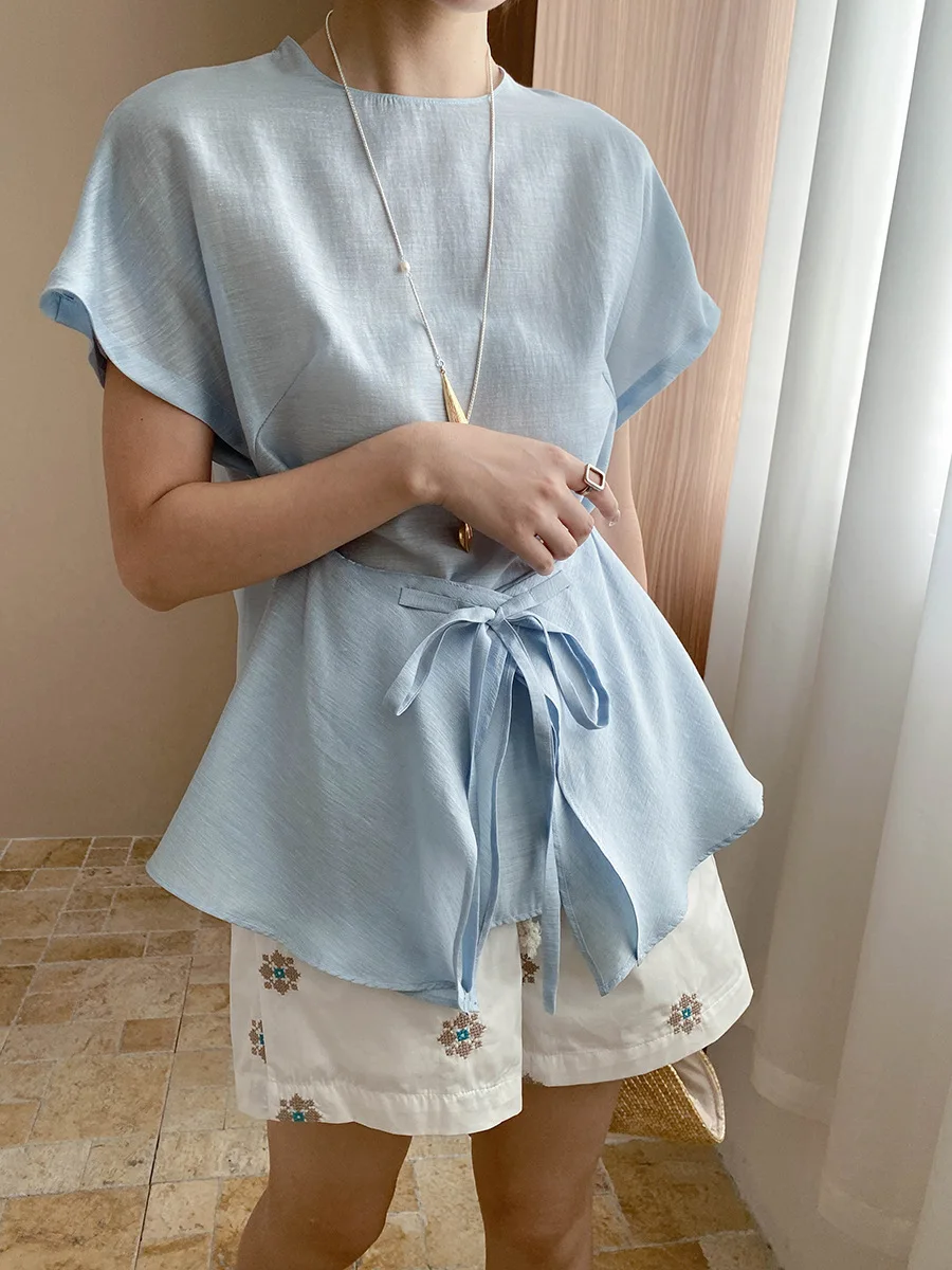 

Summer women's casual solid color round neck short sleeved loose shirt