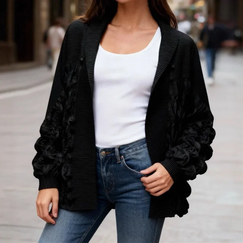 

Miyake Design Bubble Pleated Women's Short Coat 2026 Spring Chic New Lapel Elegant Versatile Black Cardigan Top