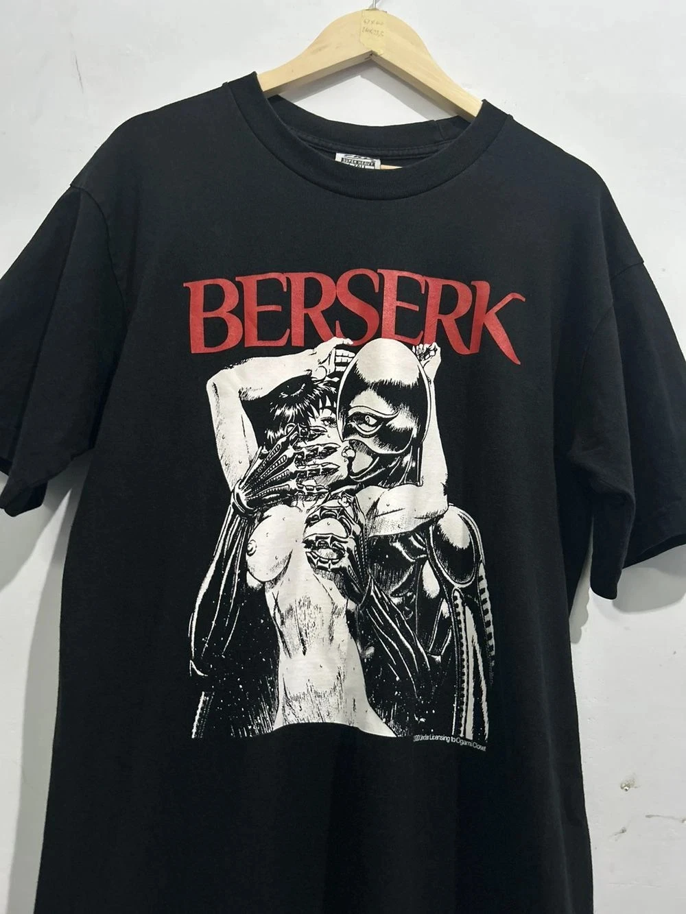

American Retro Style Berserk Retro Style Black Cotton Shirt T-shirt Summer New Men's and Women's Streetwear