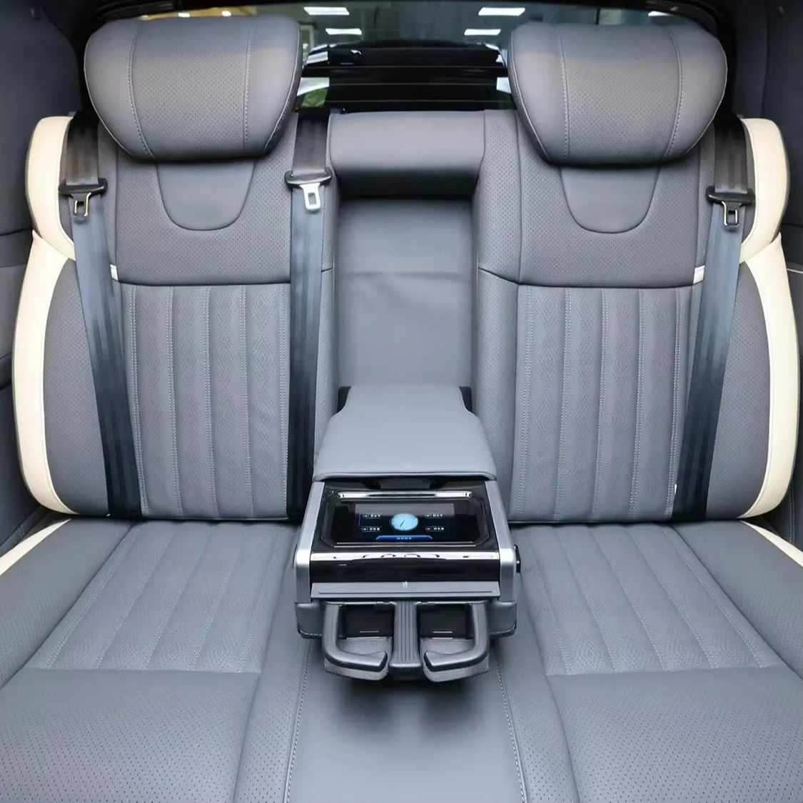 

065 Luxury Adjustable Leather Car Electric Rear Seat Comfort and Style Enhanced Retrofit Car Seat