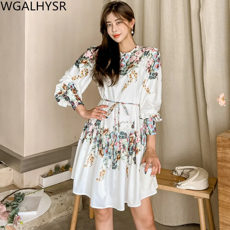 

Hot Sale Summer New Elegant Fashion Runway Dresses High Quality Design Sense Lace-Up Positioning Printing Dresses Woman