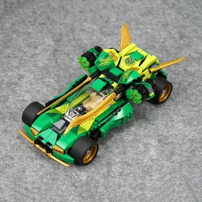 Lloyd's High-speed Nocturnal Chariot Building Blocks Racing Car Vehicle Soldier Assembly Brick Toys Kid Gift