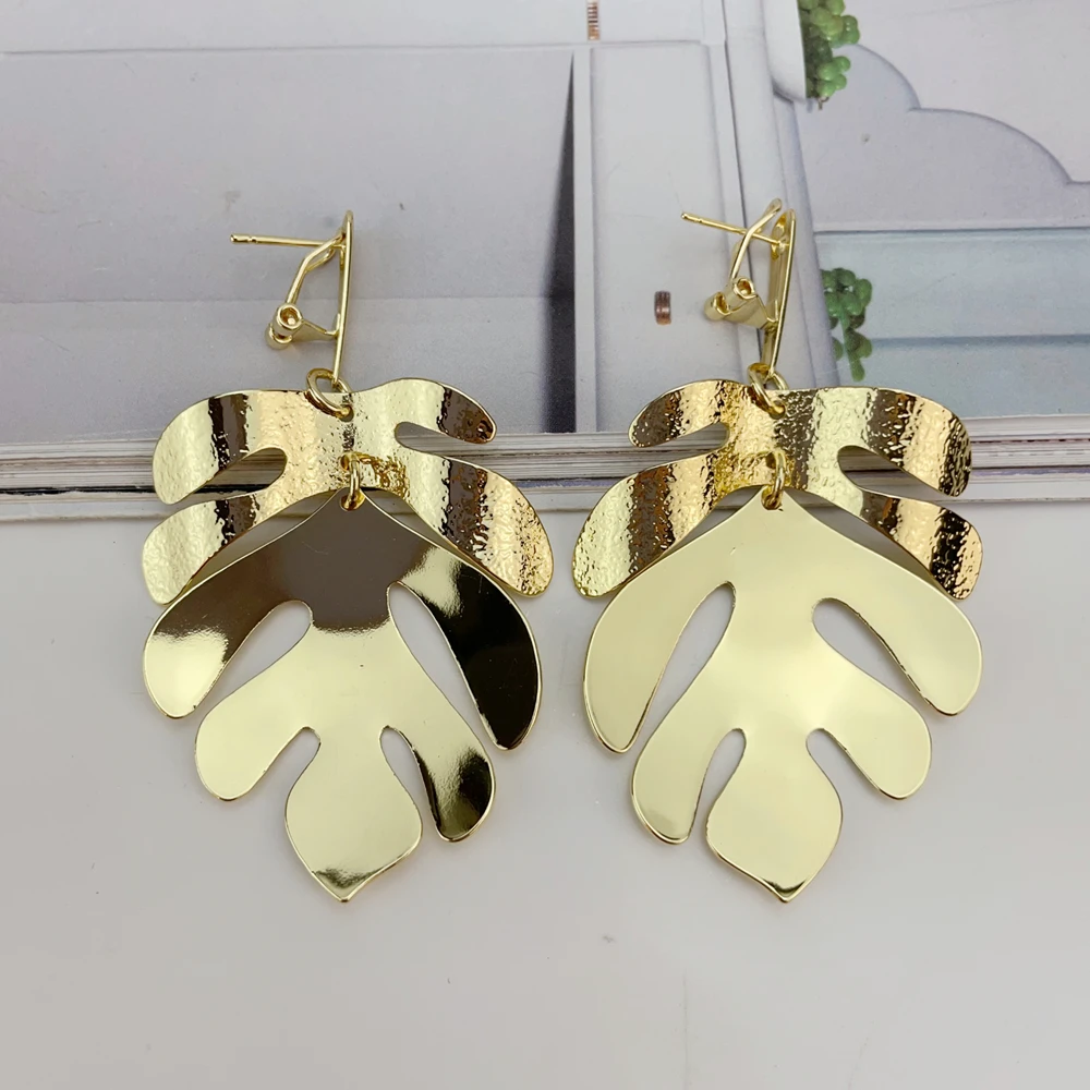 Yuminglai Fashion Luxury Dubai Jewelry Accessories Superior Quality Goldplated Earrings for Women FHK24391