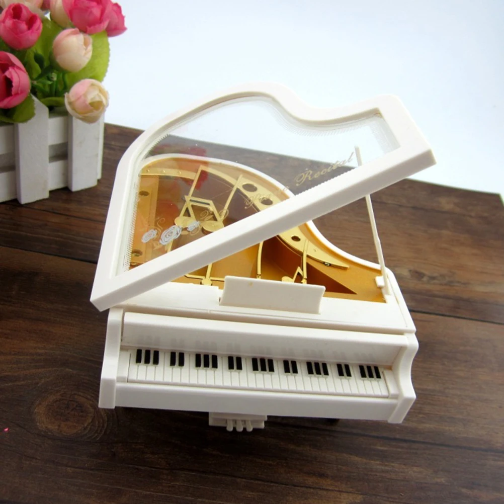 

Creative Piano Music Box Clockwork Design Desktop Decorative Gift For Home Decoration Romantic Atmosphere