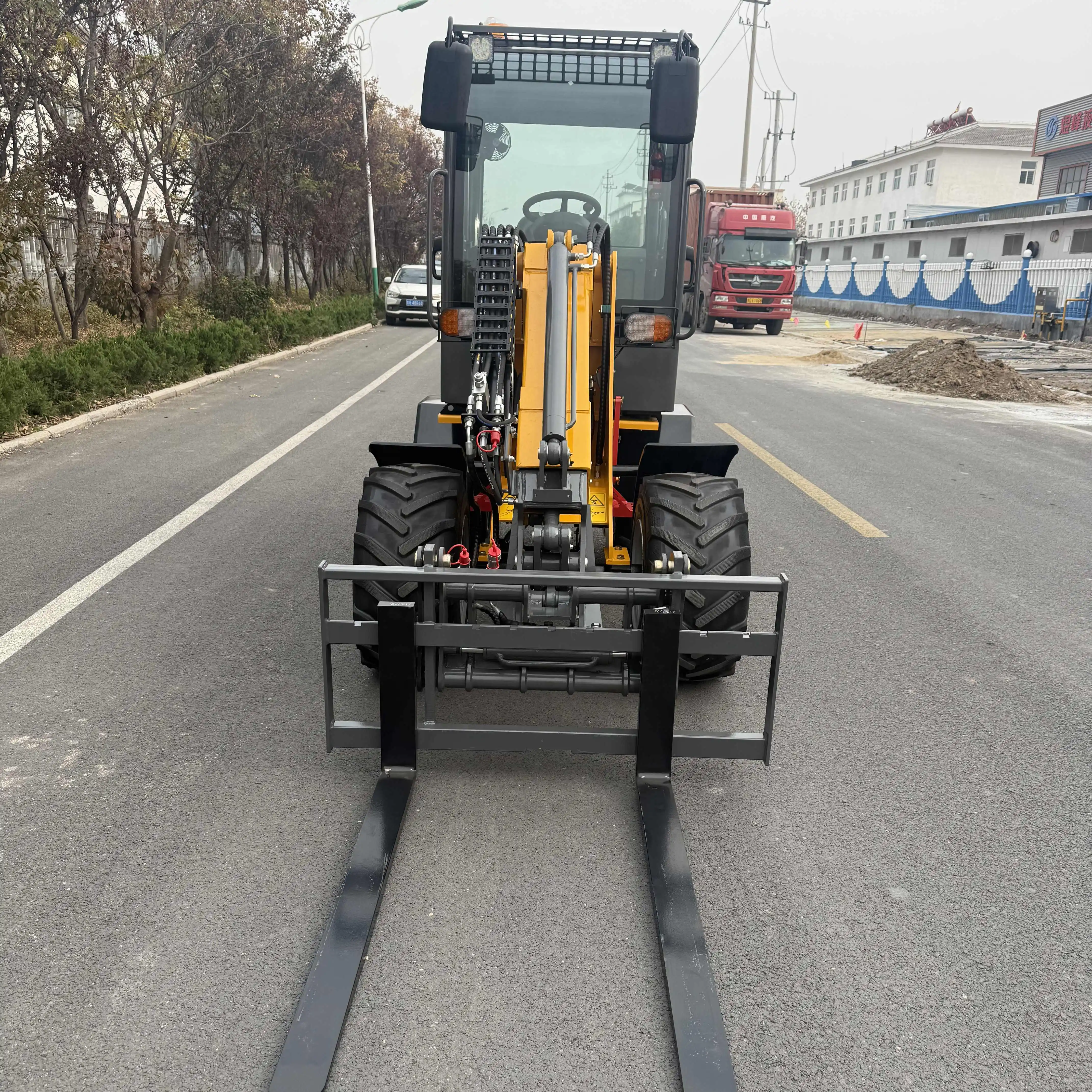 ذراع تلسكوبي، رافعة عجلات صغيرة، رافعة عجلات ديزل، رافعة هيدروليكية، رافعة عجلات منزلية