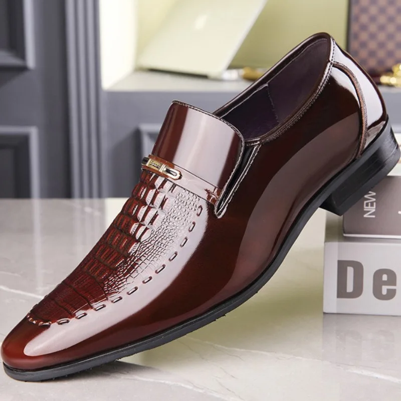 Mężczyźni Skórzane Buty Patentowe Skórzane Buty Biznesowe Szpiczaste Toe Platforma Praca Mężczyźni Loafers New In Plus Size Zapatos De Vestir Hombre