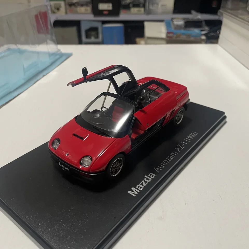 Autozam Az-1 1992 Gullwing Door Sports Car 1:24 Scale Simulation