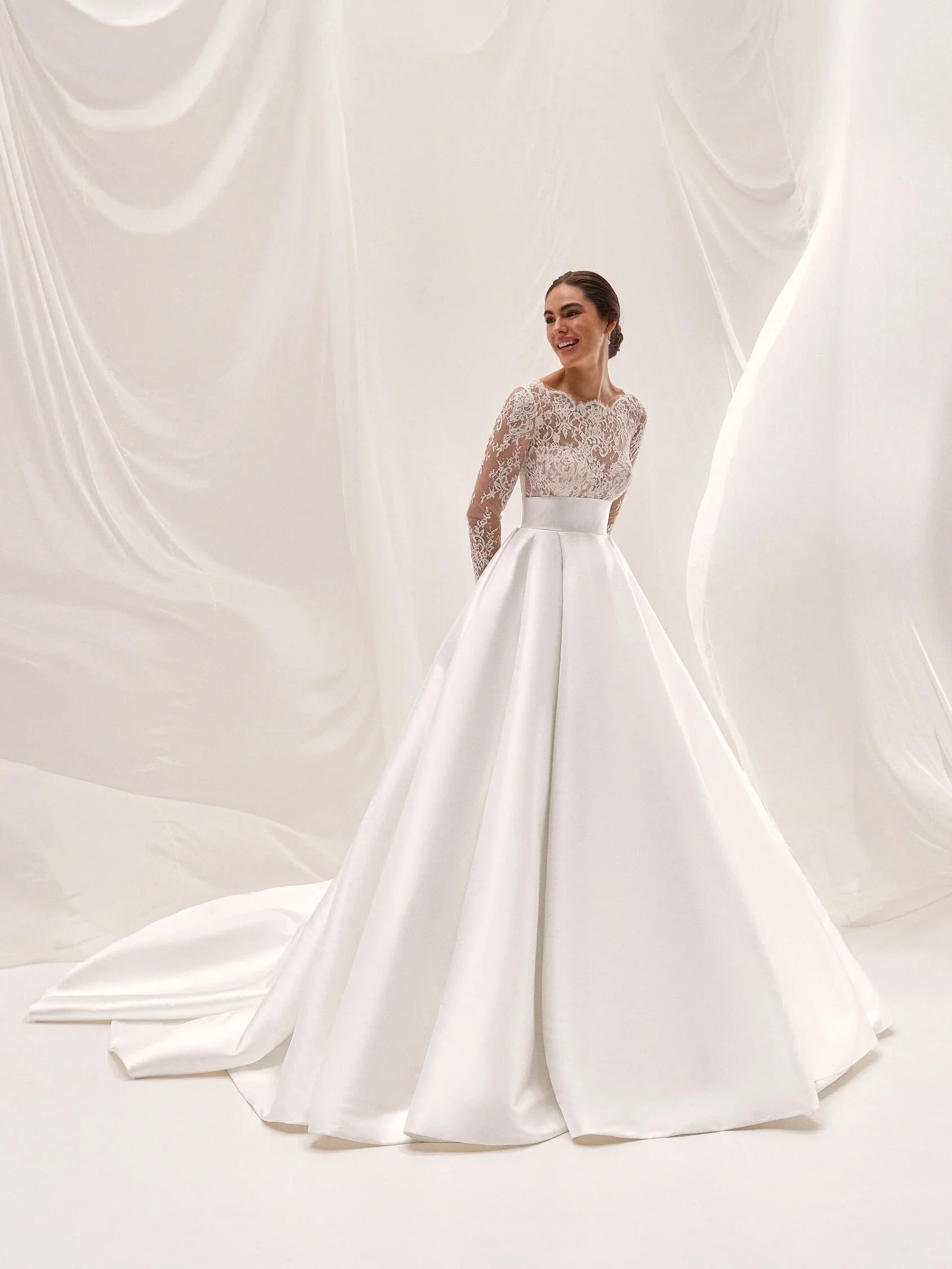 

A line Wedding Dress Lace Satin Long Sleeve Vestido Noiva Minimalista Vestidos Feminino Elegante Para Casamento Para Boda Civil