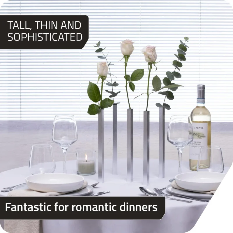1Sets Decorative Metal Vase Suitable for Dried and Fresh Flowers,Ideal for Indoor Tabletop, Wardrobe, and Living Room Decoration