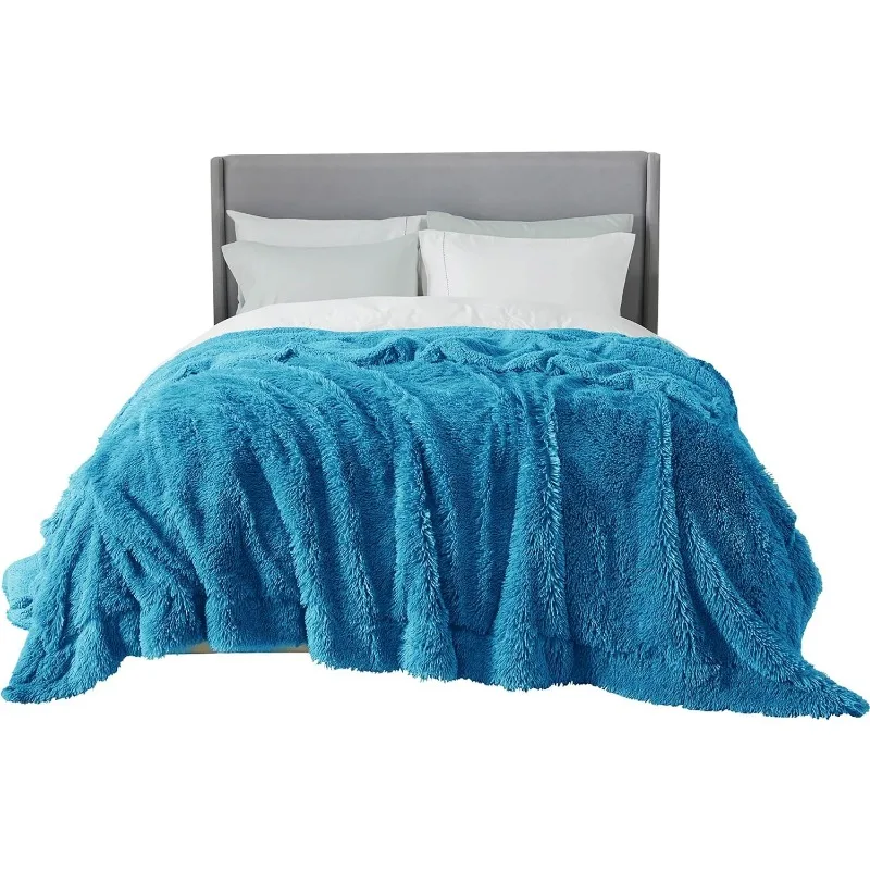 

Soft Fuzzy Faux Fur King Size Blanket Light Blue – Cozy, Fluffy, Plush Sherpa Fleece Blanket, Furry, Shaggy Blanket