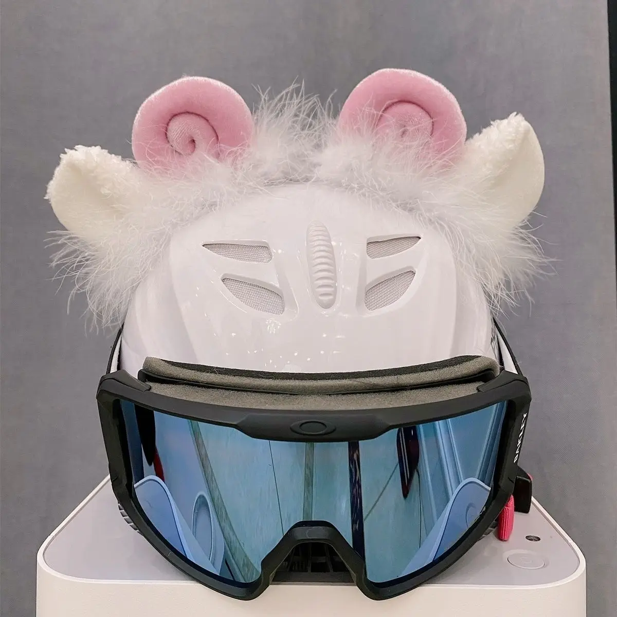 Super Cute Helmet Ear Decoration Motorcycle Sheep Ear Helmet Accessories Cycling Ski Helmet Decoration