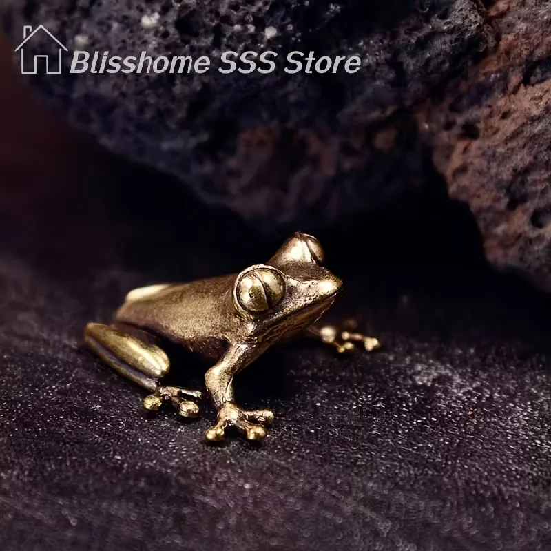 Nouvelle conception : Statue de grenouille vintage en laiton, décoration de grenouille, figurine de théière, ornement de bureau, pose contemplative charmante, pour le lieu de travail