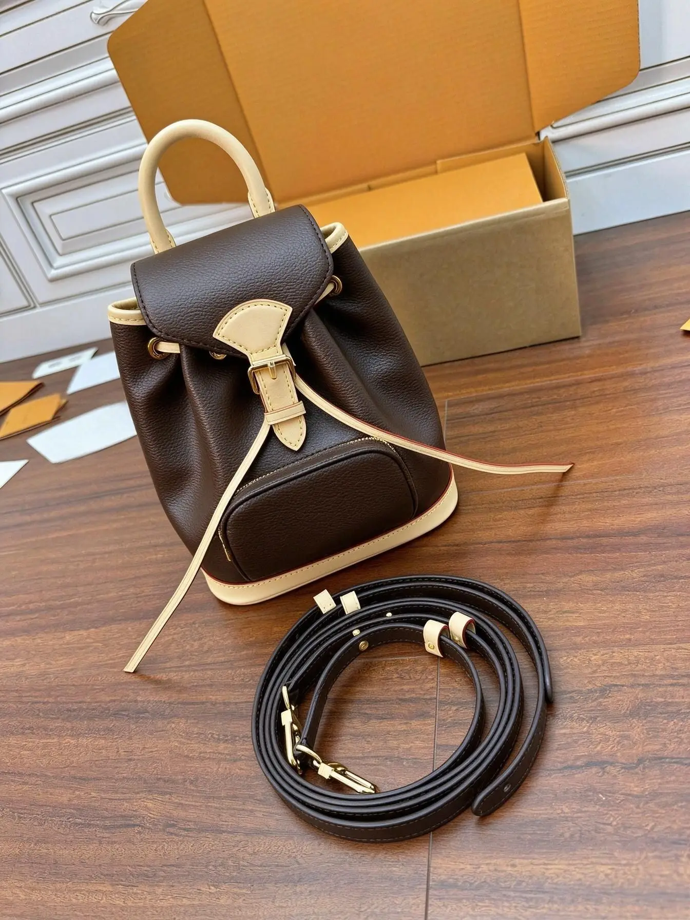 Vintage Ladies Small Backpack Top Handle Bucket Bag Buckle Closure Contrast Trim PU Leather Daily Casual Crossbody Handbag