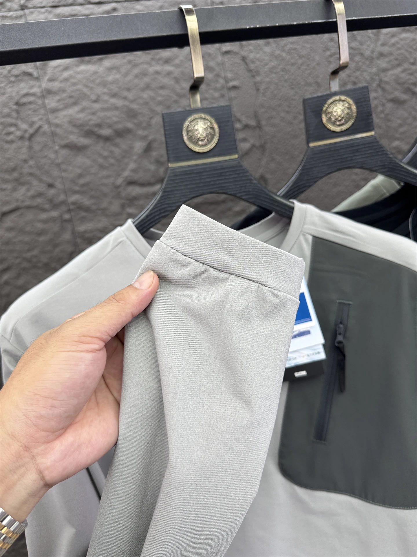 تي شيرت Svip للرجال ذو وظيفة خارجية طويل Sve round Ne Qui Dry Sport تي شيرت مريح مرن للخريف