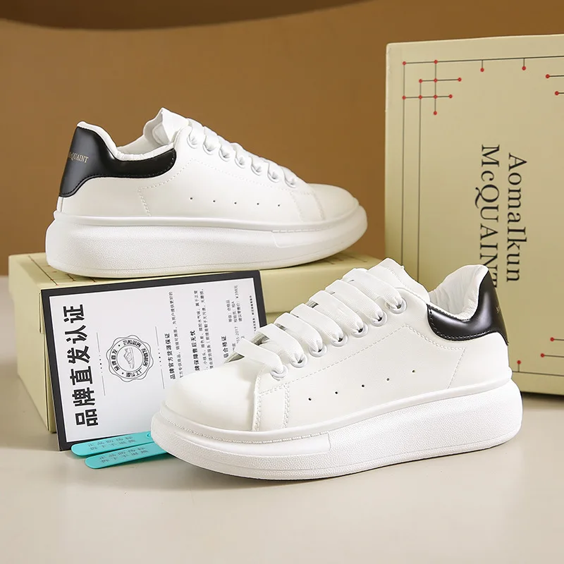 McQueen Little White Shoes Male And Female Students Commuting For Office Workers Easy Matching Casual And Trendy Sports Shoes