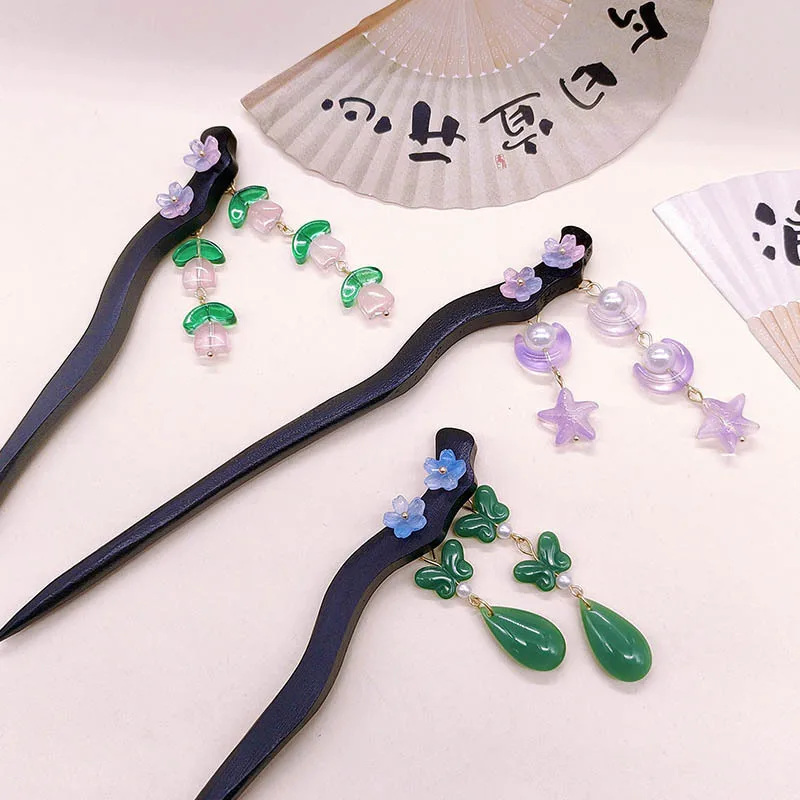 

New Chinese-style butterfly flower crescent wooden hairpin, ancient-style tassel hair accessory, hairpin and headwear