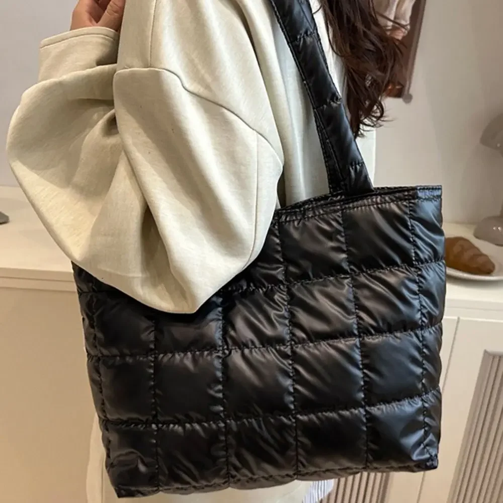 Fashion Solid Color Shoulder Bags Large Capacity Down Cotton Padded Quilted Tote Bag Underarm Bags Winter view 3