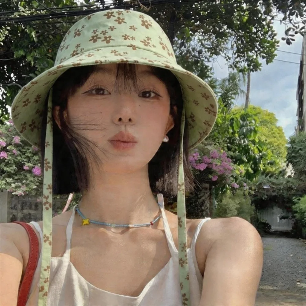 Sweet Polyester Floral Print Bucket Hat Wide Brim Double Sided Sun Hat Foldable Adjustable Basin Cap Spring