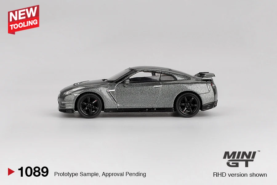 MINIGT 1/64 NISSAN GT-R 2013 Dark Metal Gray (NISMO R35 CRS