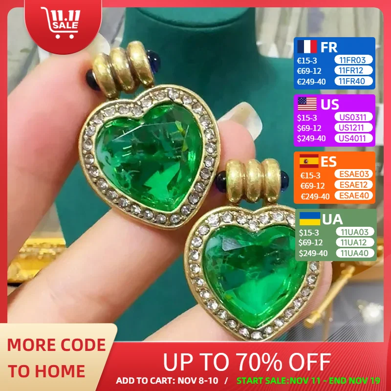 

Vintage Green Crystal Heart Earrings Stud Gold Color Designer Romantic Luxury Jewelry For Women Accessories 2025 Trends Wedding