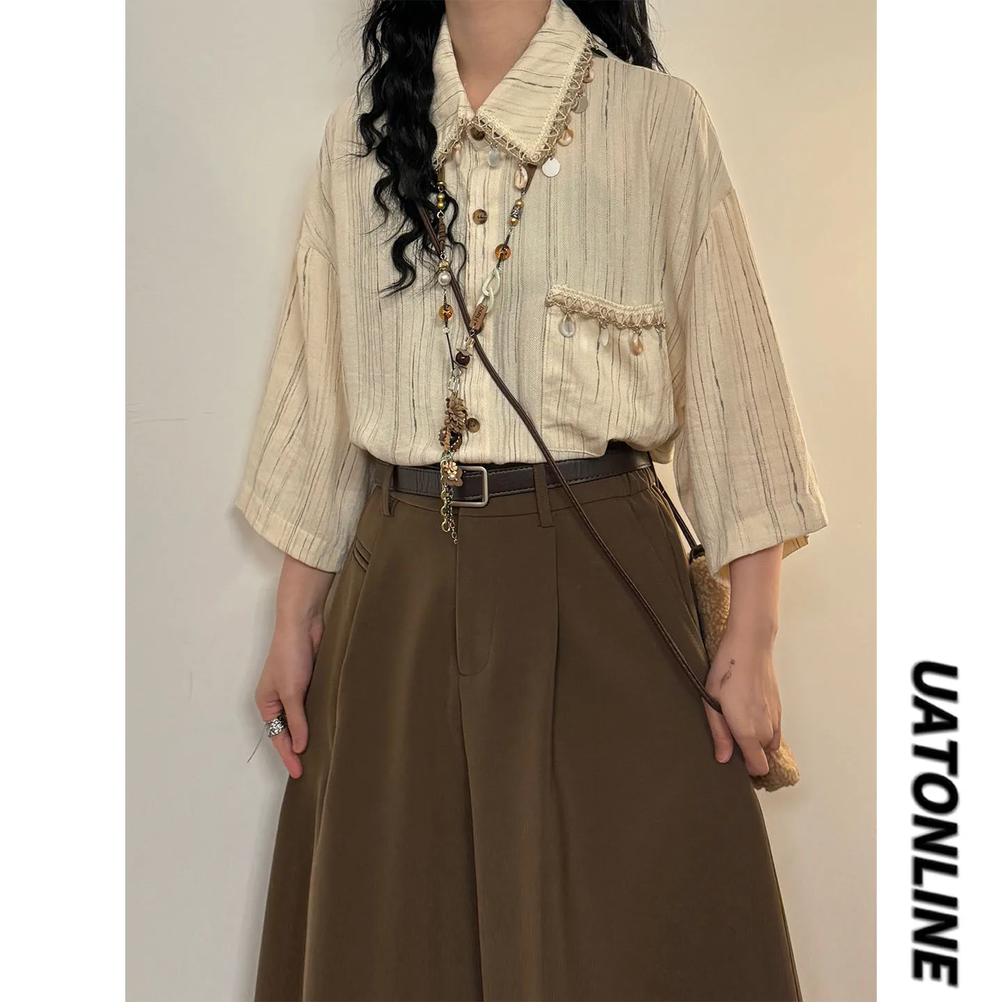 

UATONLINE2026 Женская рубашка с коротким рукавом в американском ретро-стиле, с пайетками, ткаными вставками и вертикальными полосками, универсальный дизайн, размер S