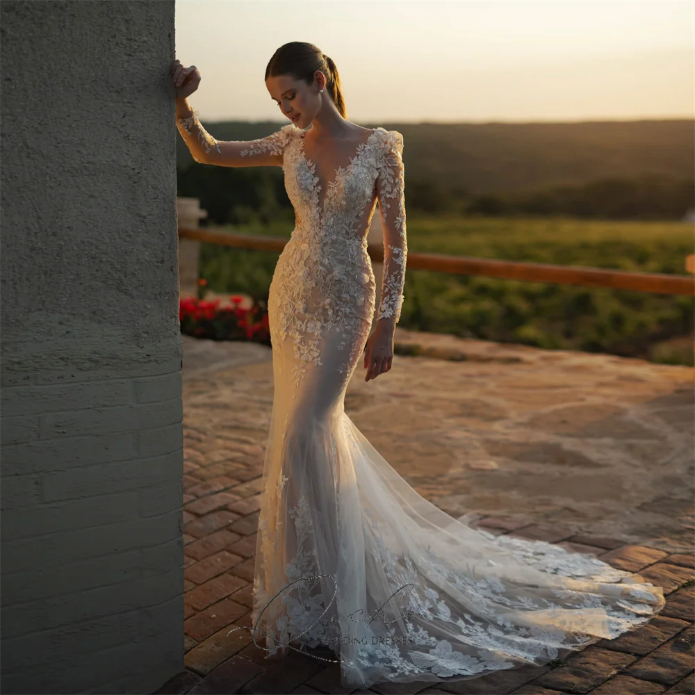 QICHE فساتين زفاف رائعة من الدانتيل بأكمام طويلة حورية البحر للنساء بأزرار على شكل حرف v الوهم الخلفي مزينة رداء De Mariée حسب الطلب