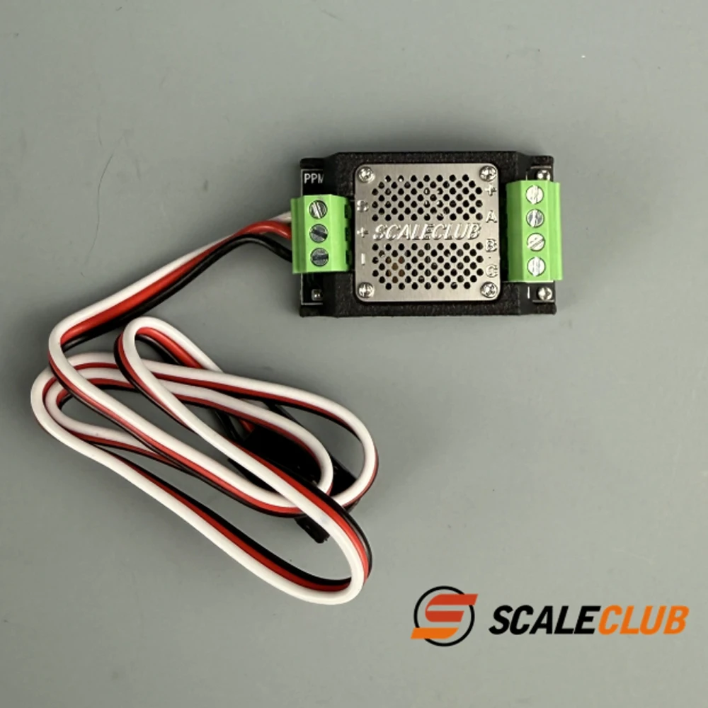 SCALECLUB 1/14 Truck Tractor Engineering Vehicle Climbing Upgrade Expansion Flashing Light Set