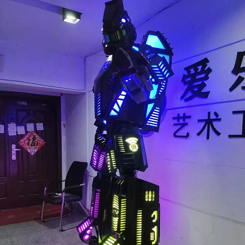 LED Stilts Walker Costumes Parade Man Luminous Armor Helmet Light Up Clothes Party Robot Cosplay Carnival Bar Atmosphere Suit