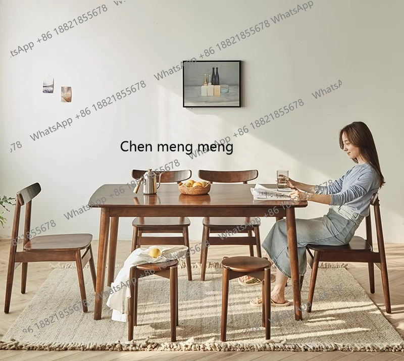 All solid wood dining table The log small apartment type has a simple combination of one table and four chairs
