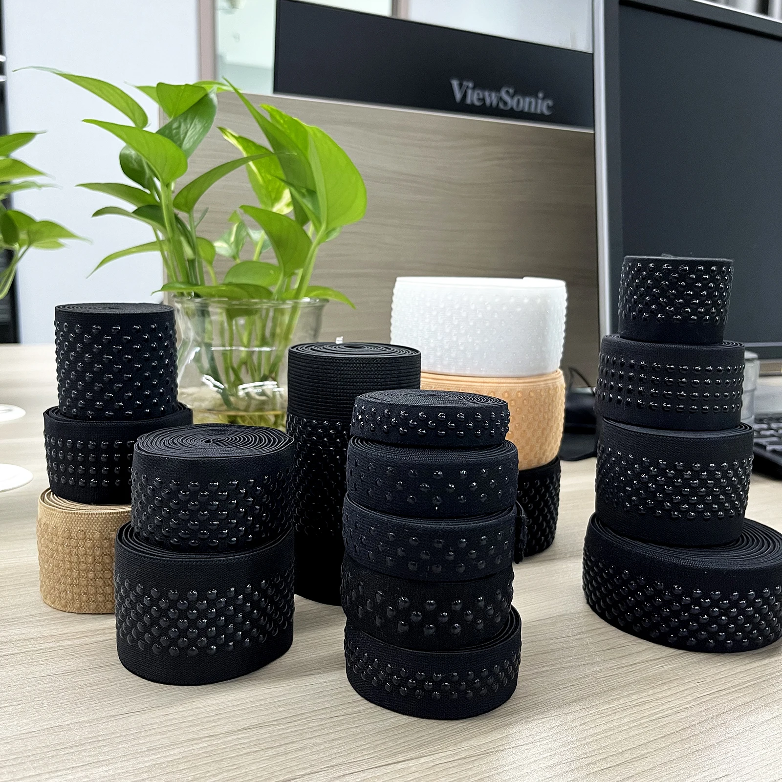 

Elastic Tape Dot Silicone Backed Gripper Non Slip for Garment & Underwear Accessory