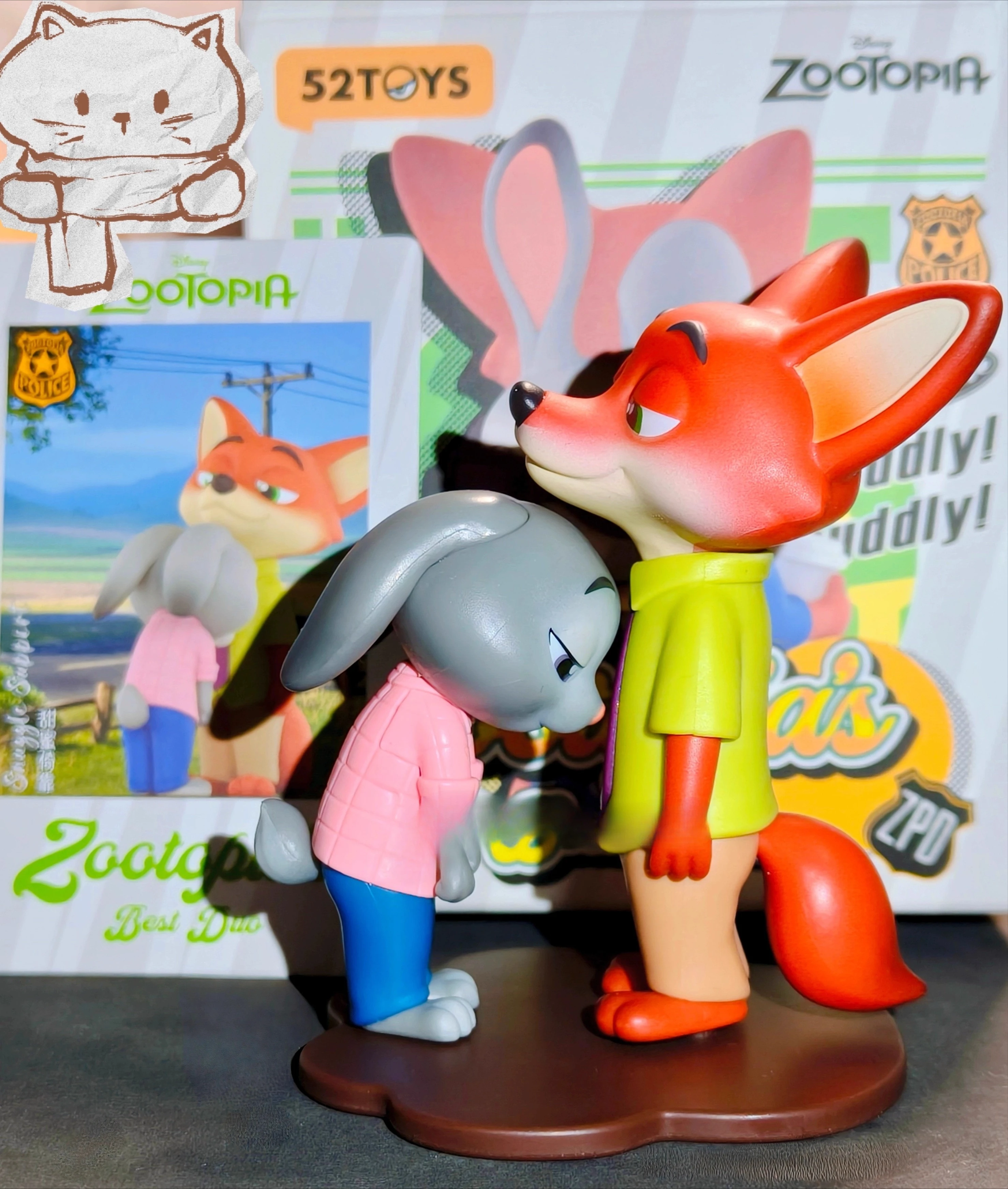 新品未開封のかわいいインタラクティブデザイン、精巧なディテール、警察パートナーブラインドボックス、アニメファン向けコレクタブルIP周辺機器ギフト