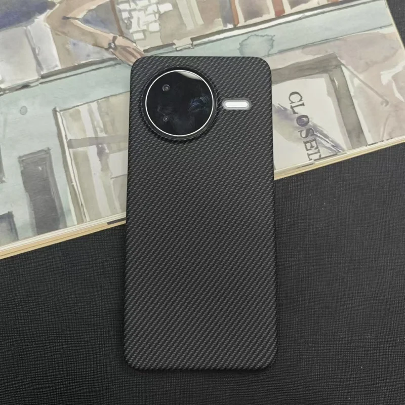 حافظة Funda لهاتف Redmi POCO F7 Ultra خفيفة الوزن ومسار صلب من ألياف الكربون غطاء نحيف لهاتف OPPO Find X8 Ultra غلاف هاتف