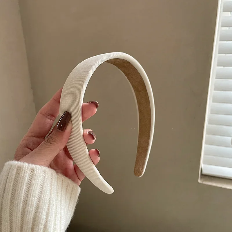 1pc Elegant Hair Pressing Wash Hair Binding Band for Women, New Summer Design, Wide-rimmed Black Hair Clip Headband Headpiece.