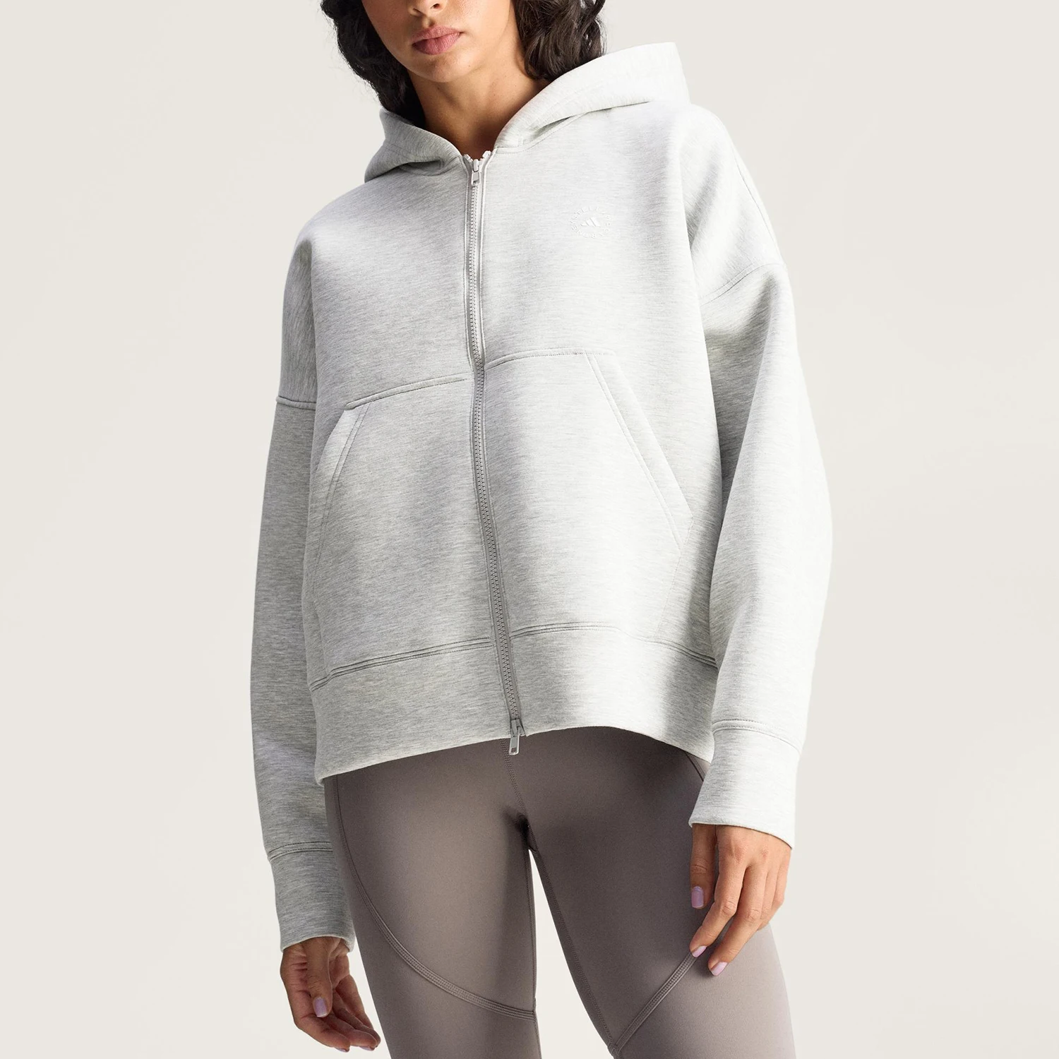 

Женская свободная куртка с капюшоном Adidas Originals SCUBA HOODIE JM5792
