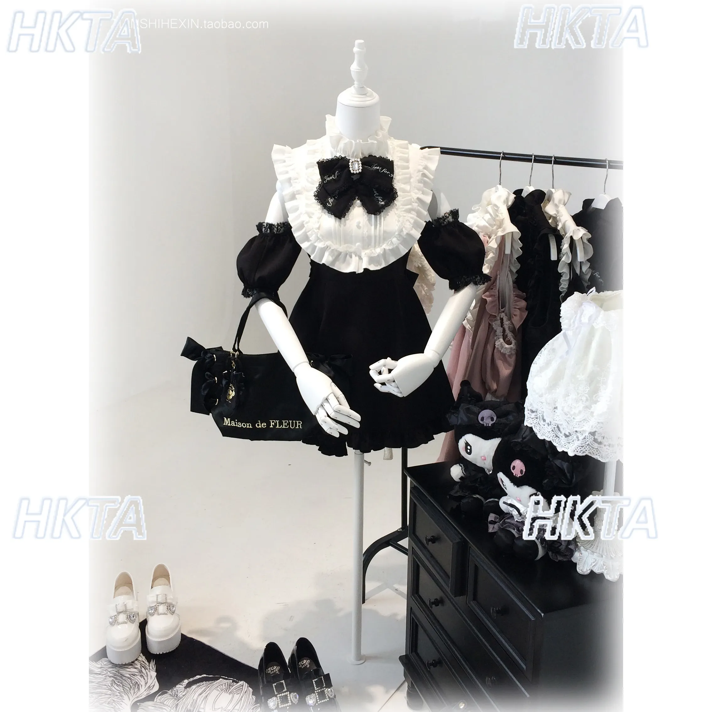 Japanese Subculture Goth Dark Off Shoulder Pleated Bow Pearl Lace Striped Ruffle Edge Waist Lolita Dress Black Shorts Suit Women - view 5