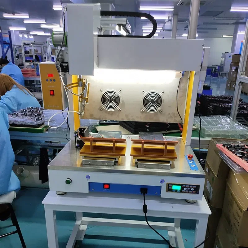 Automatic PCB circuit board soldering machine LED panel light spot soldering machine Shenzhen soldering machine manufacturer