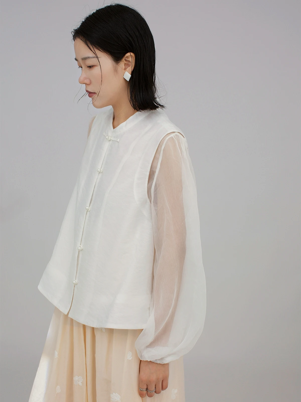 

Ele Patternl Chinese Sle Vest White Faionable Ne Lengthening Color Versatile Practical New Retro Design Wo...