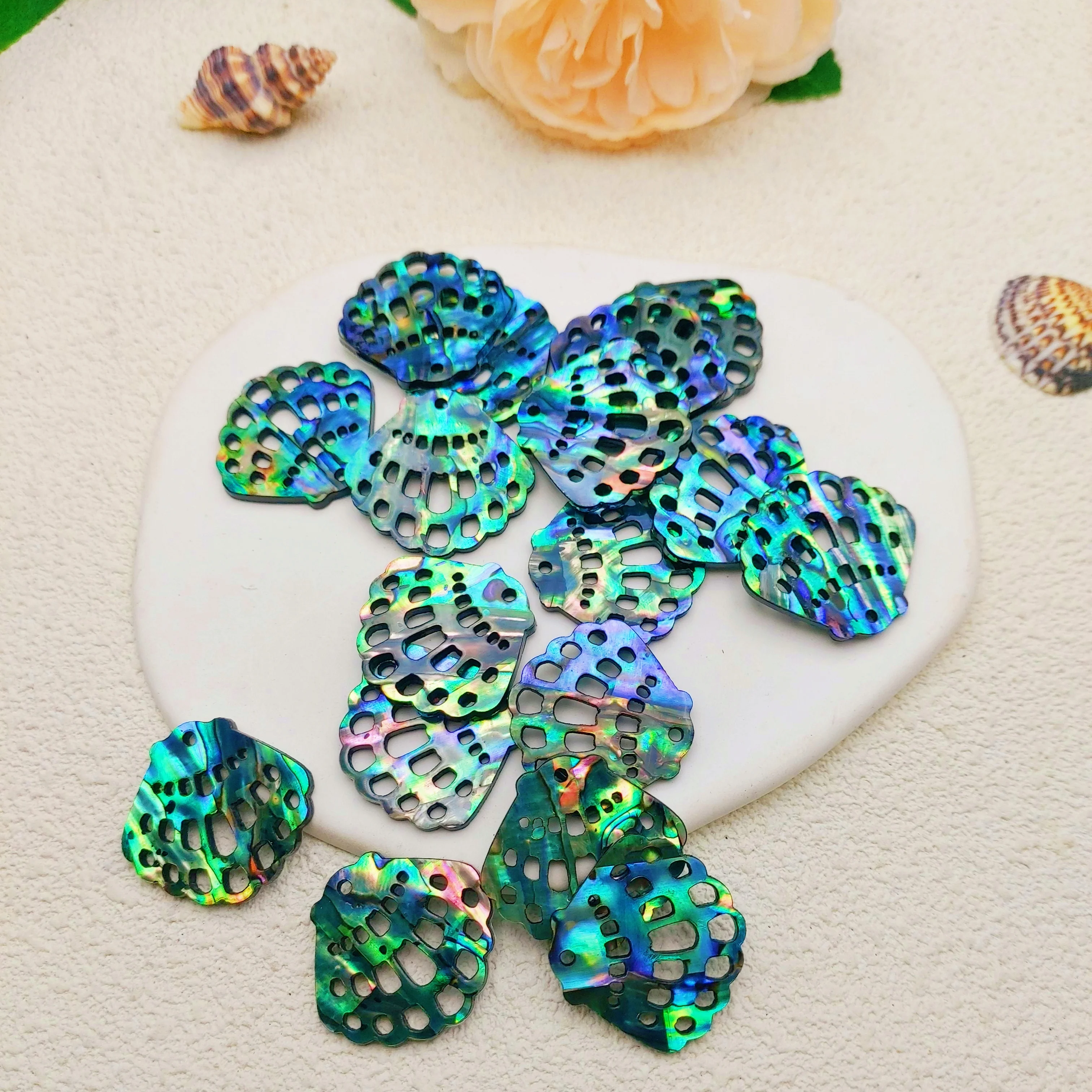 4pcs Natural Abalone Shell Flat Charms Beads for DIY