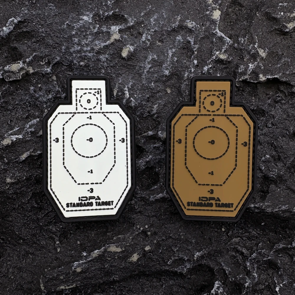 Konturierte Patch-Applikation mit gepunkteter Linienstruktur, unregelmäßige Form, leuchtendes PVC-Material, Armbad mit Klettverschluss, dekorativer Aufnäher für Taschen und Kleidung, inklusive