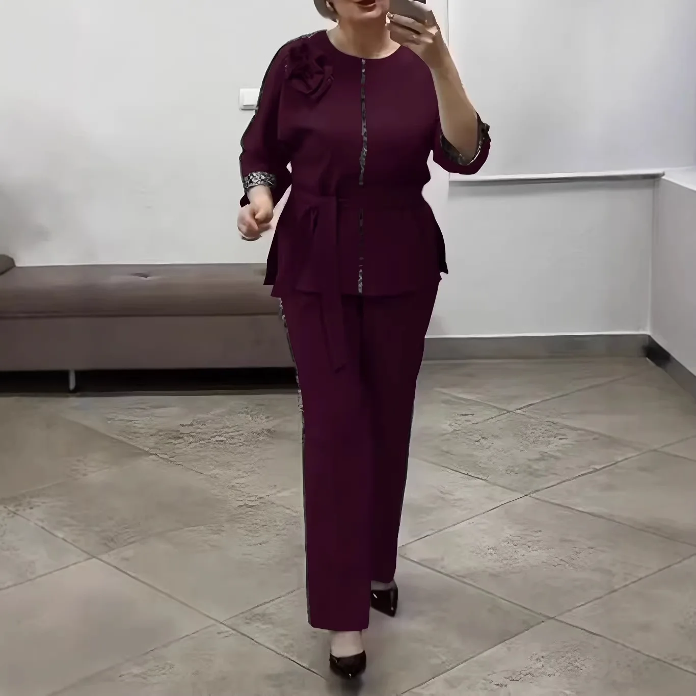 

Casual Leopard Print Patchwork Trouser Set Fashionable Commuting Style Mid-sleeve Round Neck Top Wide-leg Trousers Two-piece Set